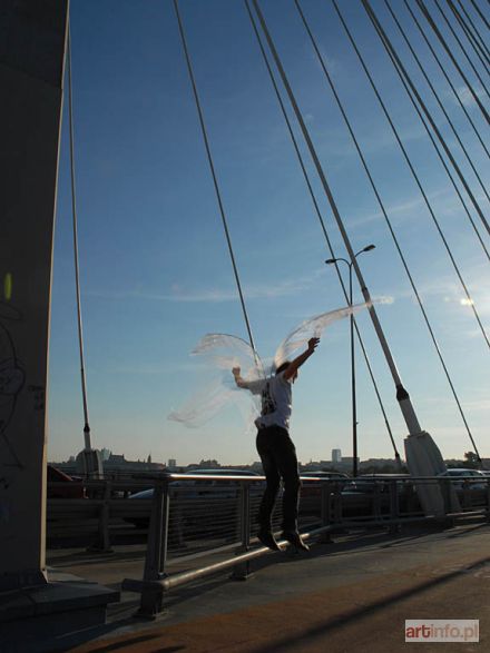 ZUCHNIEWICZ Yola | Anioł dla Warszawy II