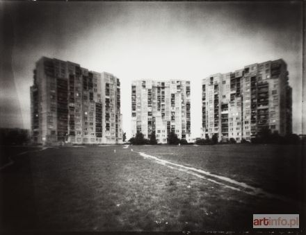 PUSTOŁA Konrad | 'Targowek 2002' from the series Warsaw