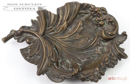 PATERA W FORMIE LIŚCIA, Rosja, Kasli, XIX / XX w.