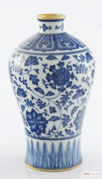 Wazonik z dekoracją kwiatową i palmetową